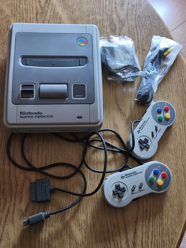 Nintendo super famicom console - famicom,