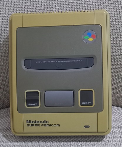Nintendo super famicom - nintendo,